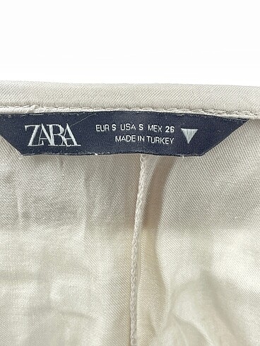 s Beden çeşitli Renk Zara Mini Şort %70 İndirimli.