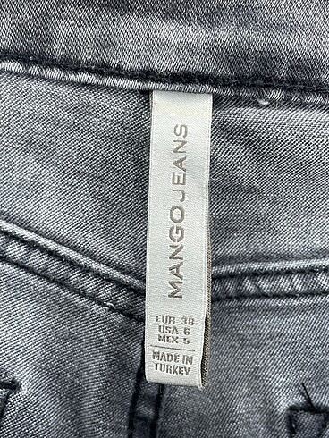 38 Beden gri Renk Mango Jean / Kot %70 İndirimli.