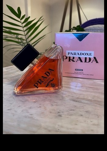 Prada Paradoxe Kadın Parfümü - Görsel 2