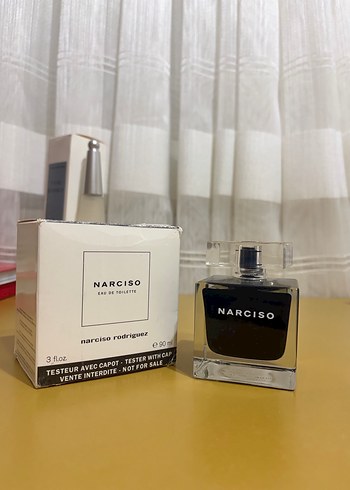 Narciso Rodriguez Kadın Parfümü 90 ml - Görsel 2