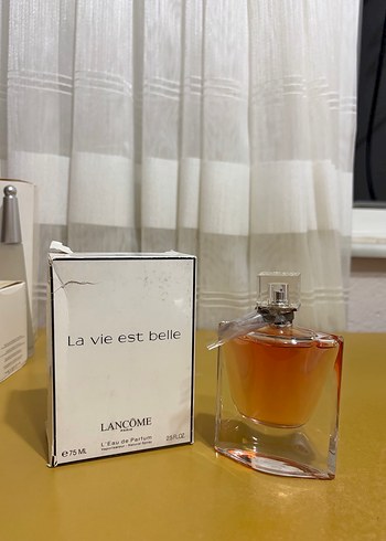 Lancôme La Vie Est Belle Kadın Parfümü 75 ml - Görsel 3