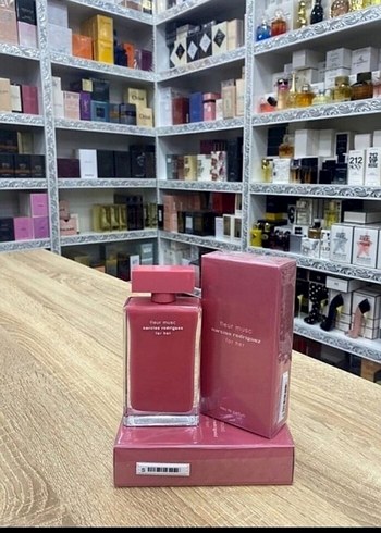 Narciso Rodriguez Fleur Musc Kadın Parfümü