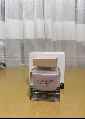 Narciso Rodriguez Narciso Rodriguez Kadın Parfümü 90 ml