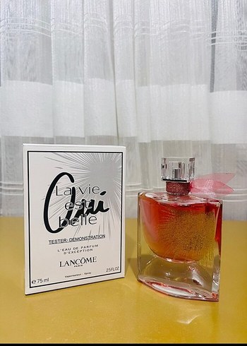 Lancome Lancome La Vie Est Belle Kadın Parfümü 75 ml Tester