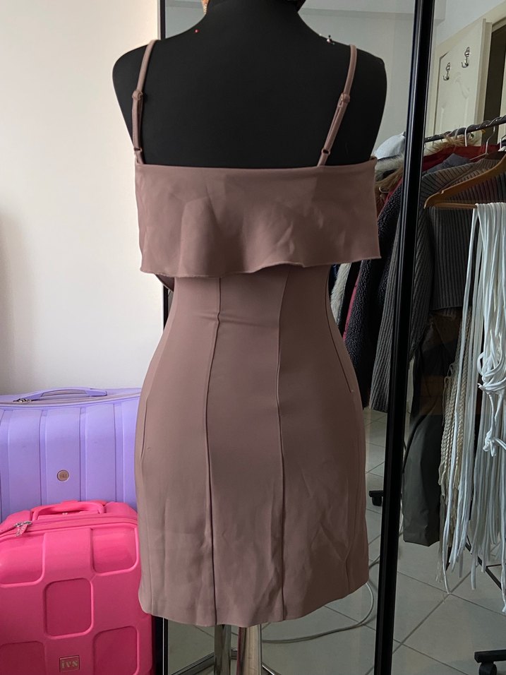 Mini gece elbisesi - Görsel 3