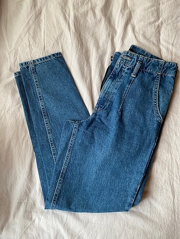 lcw mom jean