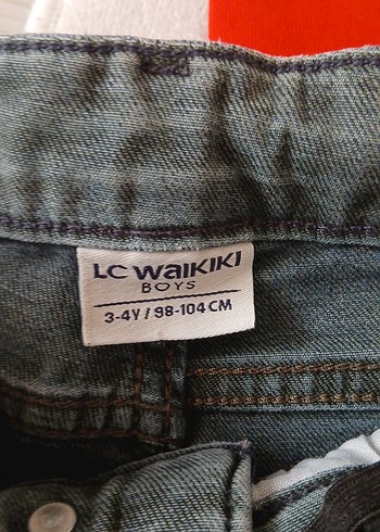 4 Yaş Beden Erkek Çocuk Kemerli Mavi Denim Pantolon