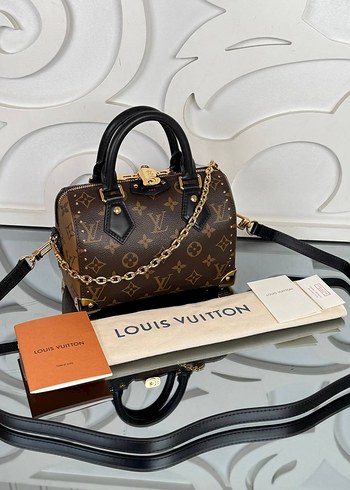 Louis Vuitton Zincir Detaylı Kahverengi Deri Çanta