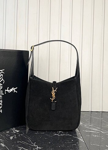 Yves Saint Laurent Saint Laurent 