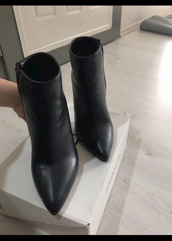 Siyah Deri Stiletto TopukluBot deri mood - Görsel 3