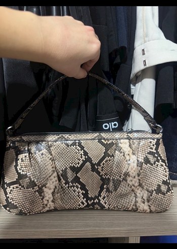 Bej Deri Yılan Desenli Kadın Çanta - Görsel 2