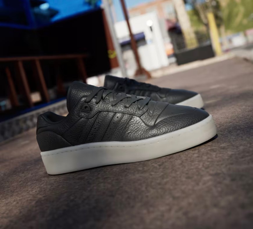 Adidas Spor Ayakkabı - Görsel 2