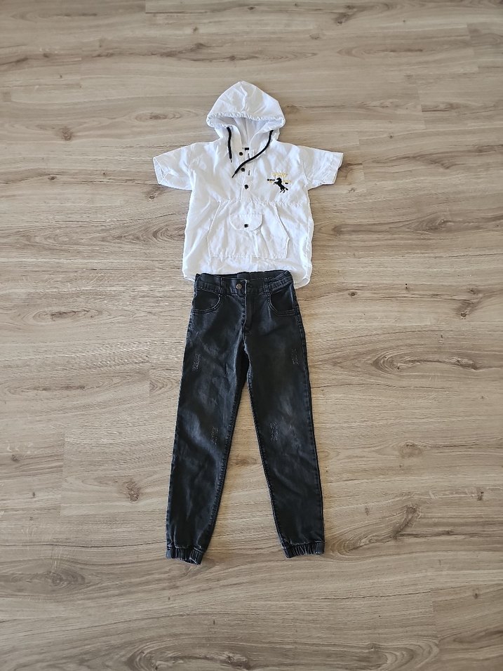 Kapüşonlu Beyaz Kısa Kollu Bebek Takımı - Görsel 2