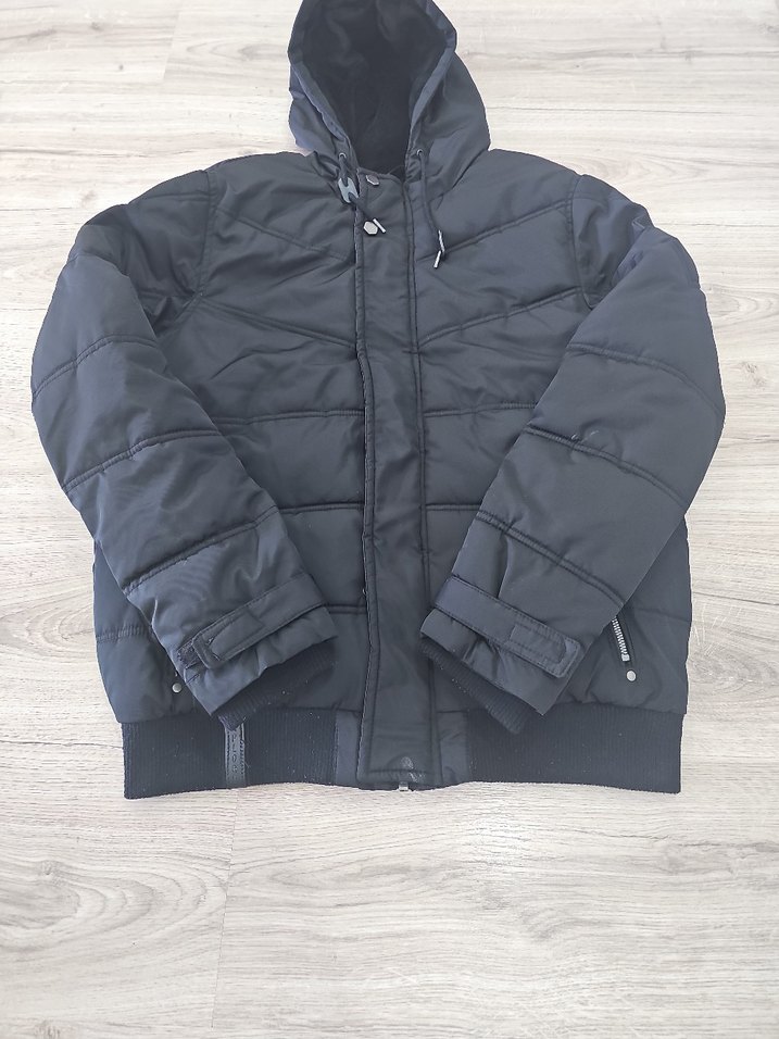 Siyah Kapüşonlu Erkek Günlük Mont - Görsel 4