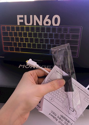 Akko Monsgeek Fun60 Beyaz Oyuncu Klavyesi - Görsel 4