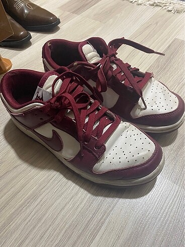 Orjinal nike dunk bordo