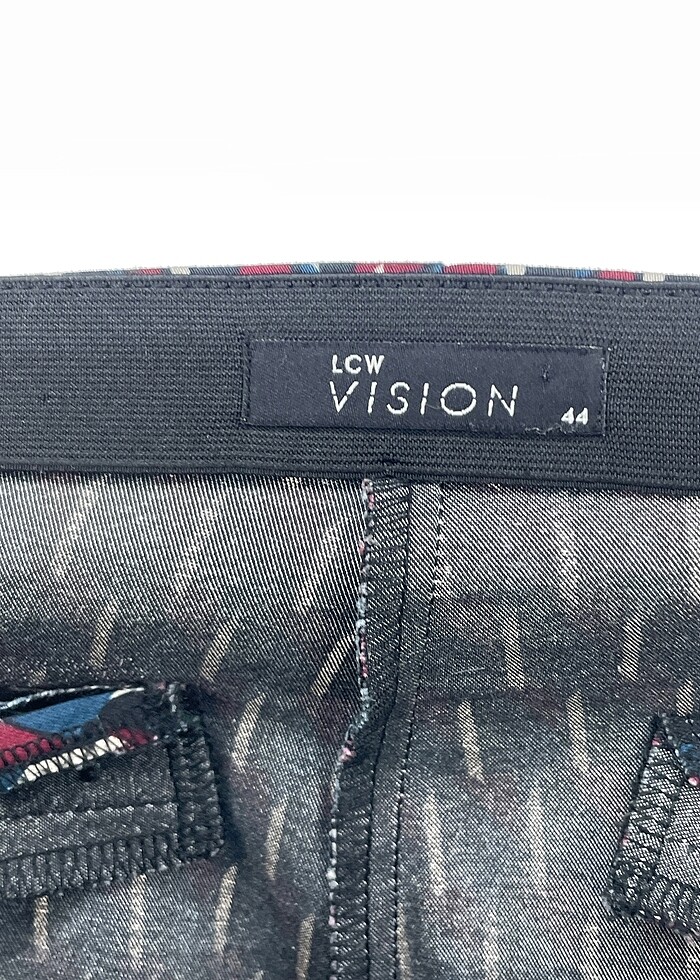 LC Waikiki Düz Kesim %70 İndirimli. - Görsel 4