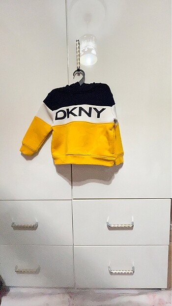 DKNY Erkek Çocuk Sweatshirt