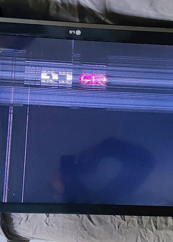 LG 32ls570s ekranı kırık televizyon - Görsel 2