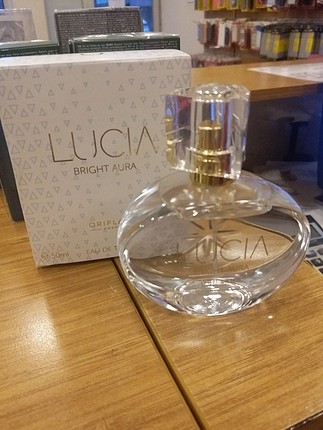 Lucia Bayan Parfüm