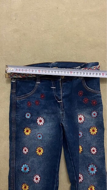 LC Waikiki Kız çocuk kot pantolon