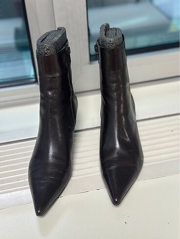 Nine West Kadın bot