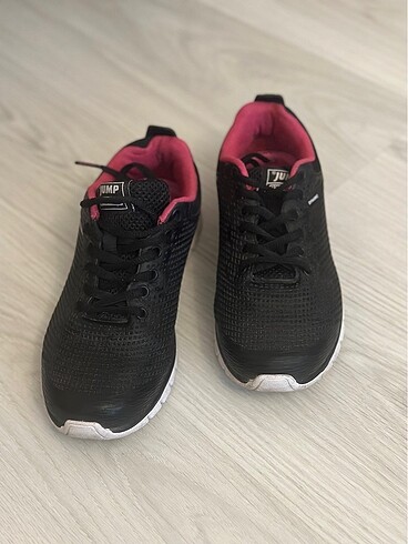 Jump Spor ayakkabı