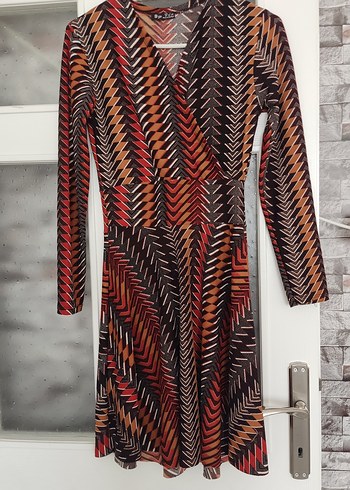 V Yaka Uzun Kollu Pilili Bohem Elbise - Görsel 2