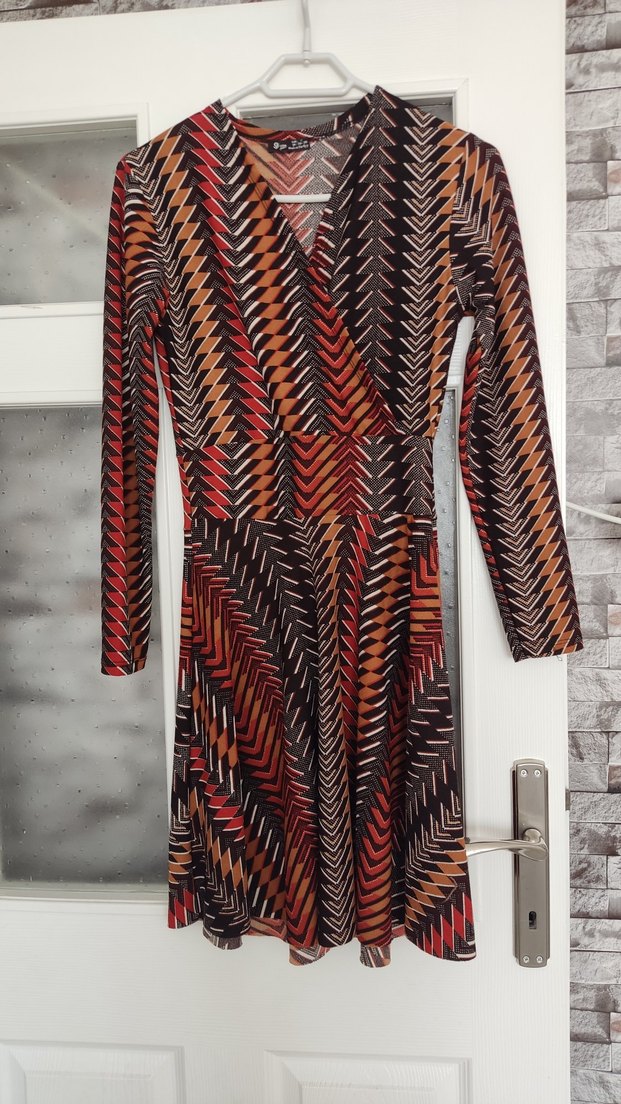 V Yaka Uzun Kollu Pilili Bohem Elbise - Görsel 2