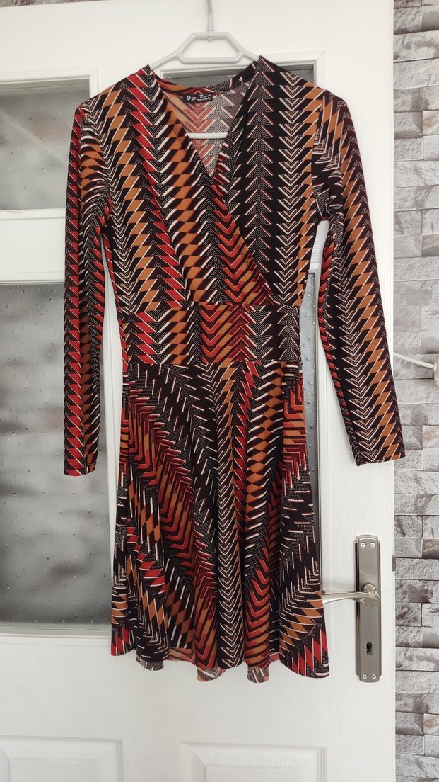 V Yaka Uzun Kollu Pilili Bohem Elbise - Görsel 3