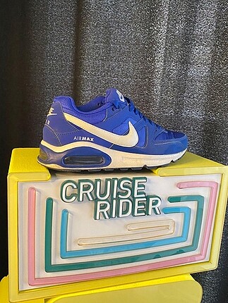 Nike Air max command