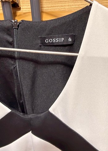 V Yaka Siyah Beyaz Zebra Desenli Mini Elbise - Görsel 3