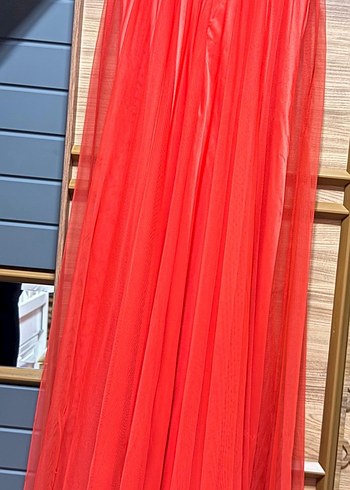 Kırmızı Uzun Drapeli Kadın abiye - Görsel 2