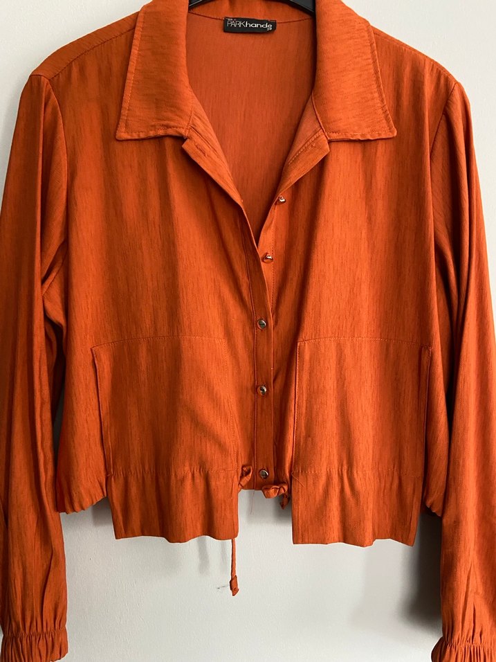 Düğmeli Uzun Kollu Kadın Gömlek - Görsel 2