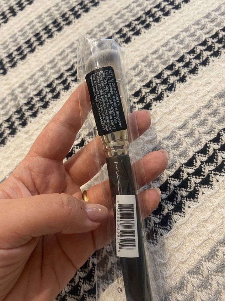 Mac makyaj fırçası - Görsel 2