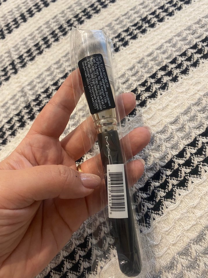 Mac makyaj fırçası - Görsel 3