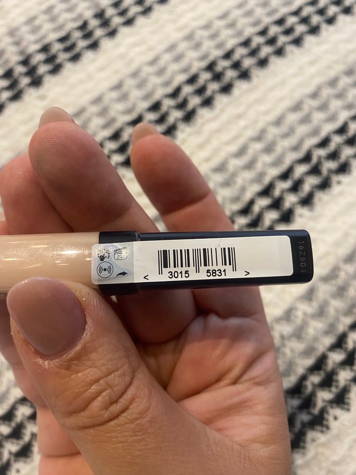 Maybelline FIT me Kapatıcı - Açık Bej - Görsel 3