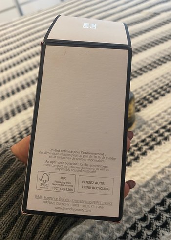 Givenchy L'Interdit Kadın Parfümü - Görsel 6