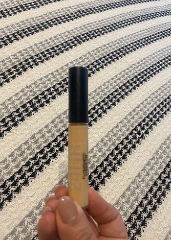 Bej 24HR Stüdyo Sabitleyici Kapatıcı - Görsel 4