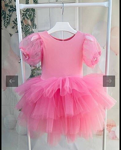 Çocuk tütülü pembe abiye