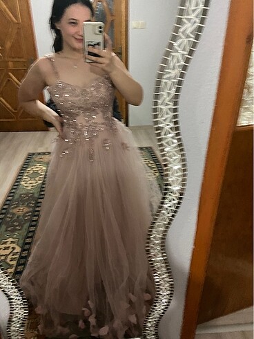 Nişan elbisem