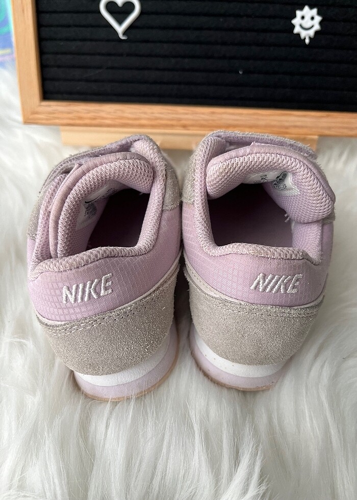 Nike spor ayakkabı - Görsel 2