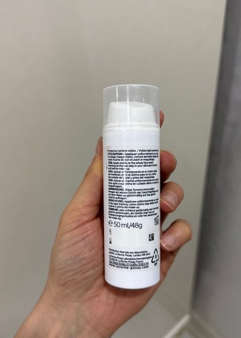 La Roche-Posay Anthelios Yaş Düzeltici Güneş Kremi SPF 50 - Görsel 2