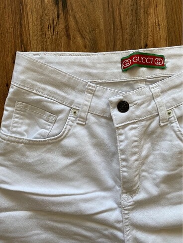 Gucci Beyaz pantolon