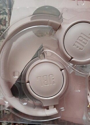 jbl kulak üstü kulaklık