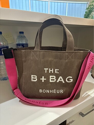 The B bag