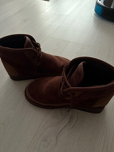 38 Beden kahverengi Renk Kahverengi ugg