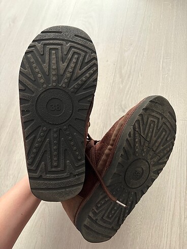 38 Beden Kahverengi ugg