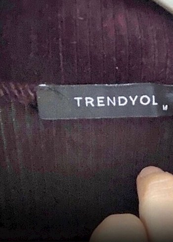 Trendyol & Milla Trendyol mürdüm rengi kadife bluz dik yaka 38 beden