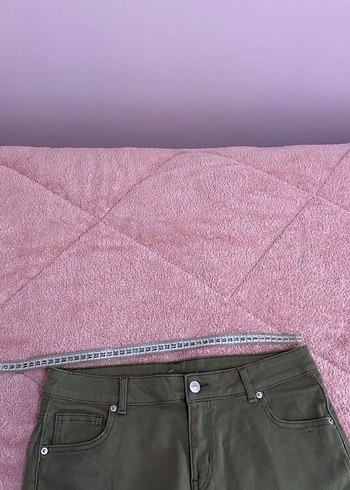 H&M marka 42 beden V kot şort - Görsel 5